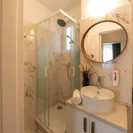 Lights & Comfort - 2br Appartement *
