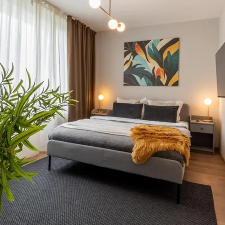 Lights & Comfort - 2br Appartement Boekarest