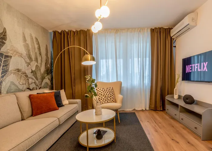 Apartamento Lights & Comfort - 2br Bucarest